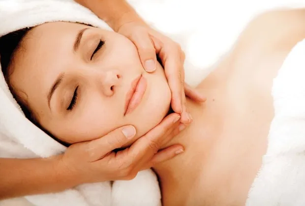 Bí Quyết Giúp Bạn Thư Giãn Và Làm Đẹp Hiệu Quả Sau Một Ngày Làm Việc
