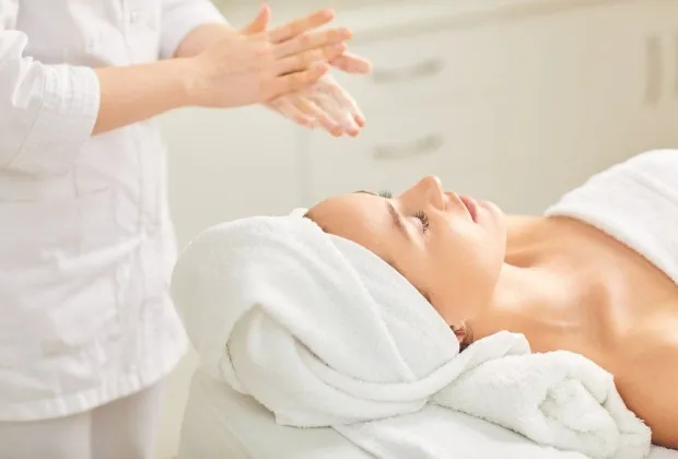 Gội Đầu Dưỡng Sinh Bao Lâu Một Lần Là Tốt Nhất?